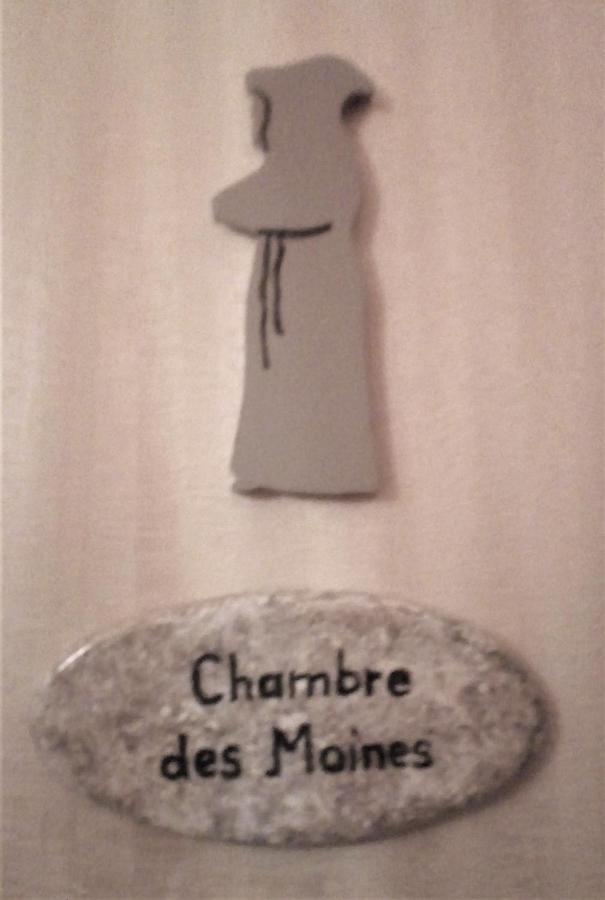 Chambres De La Porte Aux Moines Vouvant Екстериор снимка